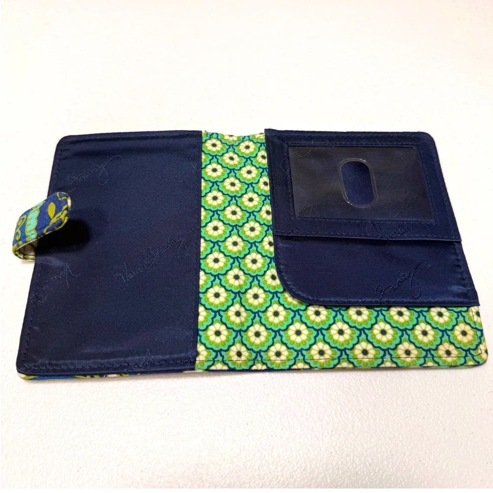 Vera Bradley Blue Green Paisley Floral Bifold Wallet ID Window Snap Closure - Picture 5 of 12